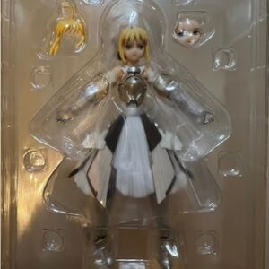 Fate/Unlimited Codes - Saber Lily Figure & PS2 Game [See Pictures!] - MaxFactory
